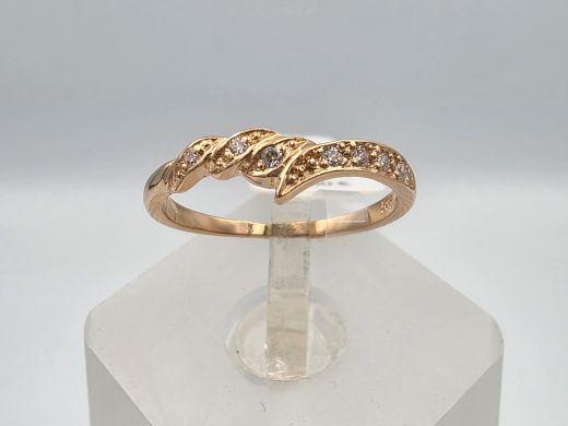 Gold ring, 1.22 g, size 16