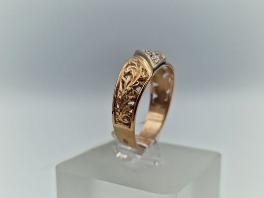 Золотое кольцо с цирконом, 3.5 г, разм. 19