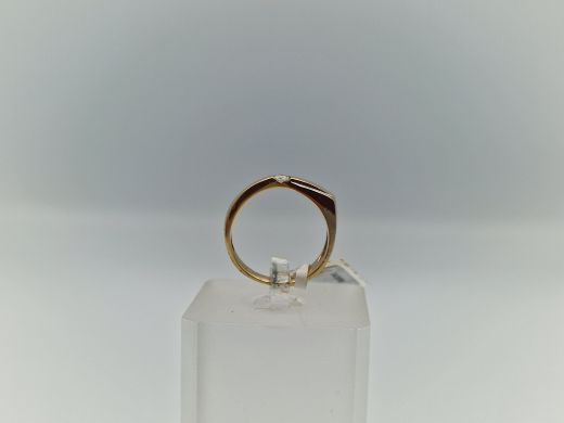 Zelta gredzens ar briljantu, 3.18 g, izm. 17