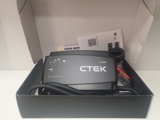 CTEK Pro25S
