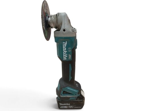Makita Dga506
