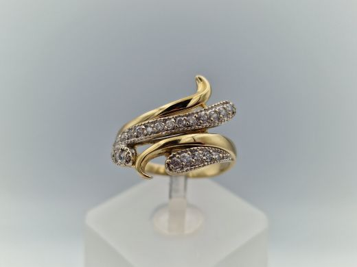 Zelta gredzens ar cirkoniju, 3.34 g, izm. 17.2