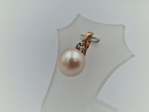 Золотой кулон с цирконом, 2.38 г