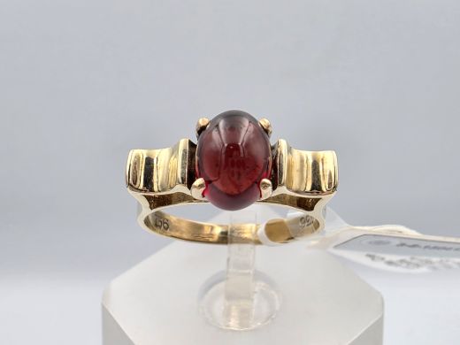 Золотое кольцо, 3.99 г, разм. 17.5