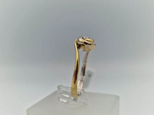 Zelta gredzens ar briljantu, 4.3 g, izm. 17.5