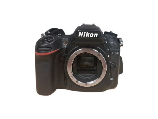 Nikon D7100