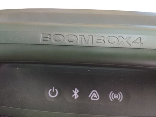 JBL Boombox 4