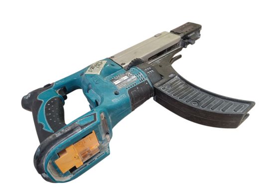 Makita DFR550 