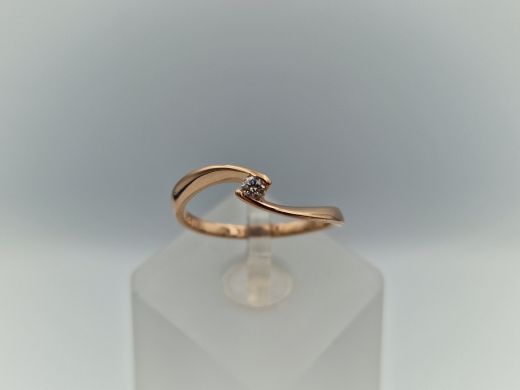 Zelta gredzens ar briljantu, 1.66 g, izm. 17