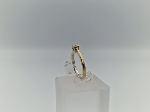 Zelta gredzens ar briljantu, 2.46 g, izm. 17