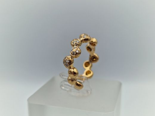 Zelta gredzens ar briljantiem, 4.28 g, izm. 15.5