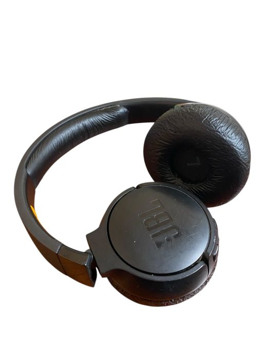 JBL Tune 660BT 