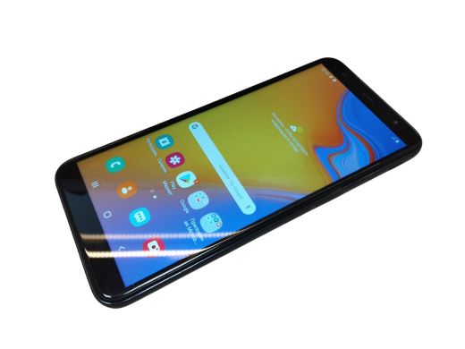 Samsung J6+
