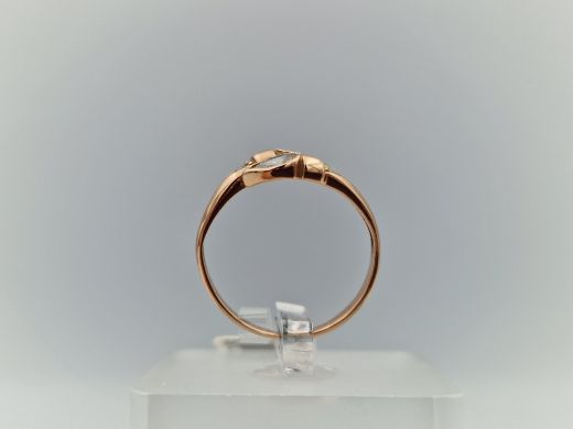 Золотое кольцо с цирконом, 2.1 г, разм. 17