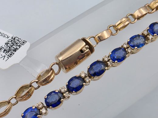 Gold bracelet with diamonds and sapphires