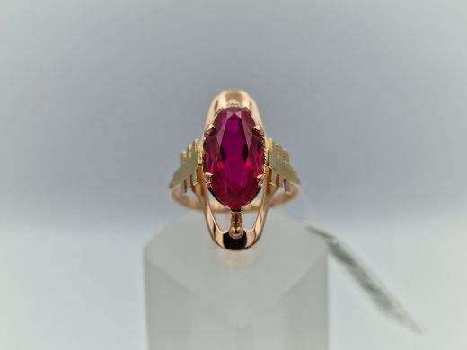 Zelta gredzens ar koraļļi, 4.84 g, izm. 19