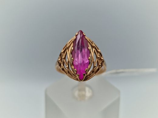 Zelta gredzens ar koraļļi, 3.72 g, izm. 18