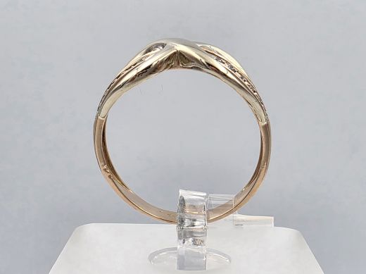 Gold ring with zircon, 4.02 g, size 18