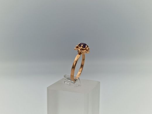 Zelta gredzens ar koraļļi, 3.19 g, izm. 19.5