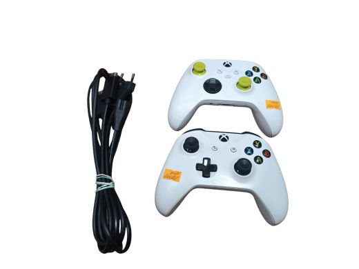 XBox One S 825 gb
