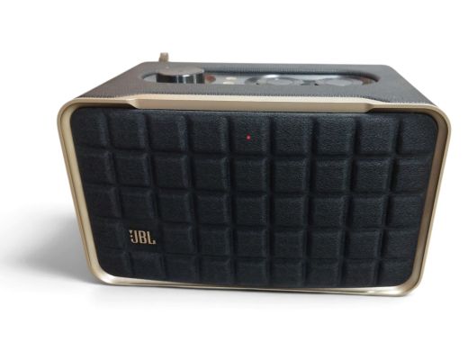 JBL Authentic 200