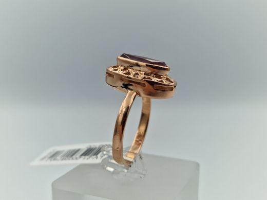 Zelta gredzens ar koraļļi, 4.2 g, izm. 19.5