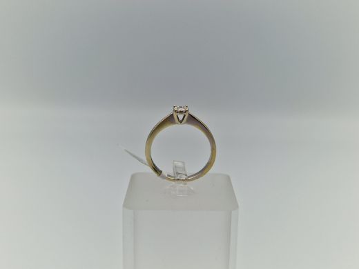 Zelta gredzens ar briljantu, 2.46 g, izm. 17