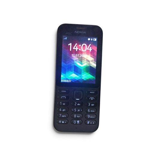 Nokia 215