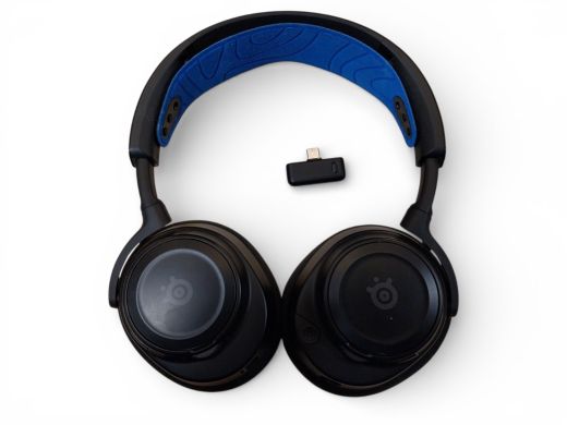 SteelSeries Arctis Nova 7P 