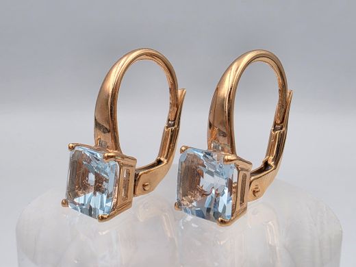Золотые серьги с топазом, 2.94 г