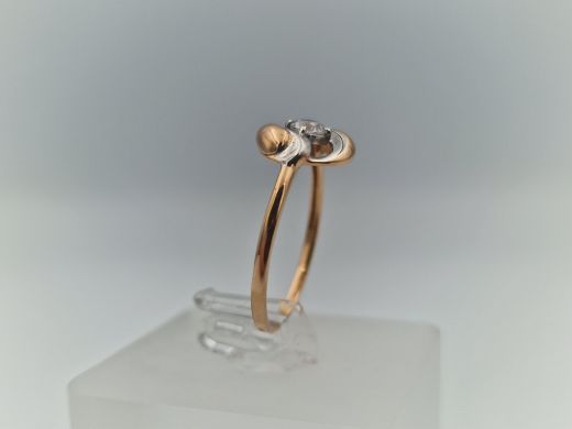 Золотое кольцо с цирконом, 1.4 г
