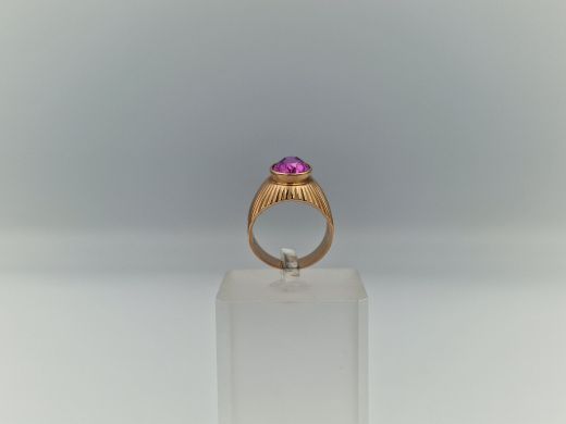 Золотое кольцо с кораллом, 6.45 г, разм. 16.5