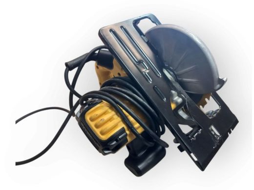DeWalt Dwe560
