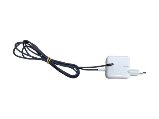 Apple Macbook Air A2340 256 gb