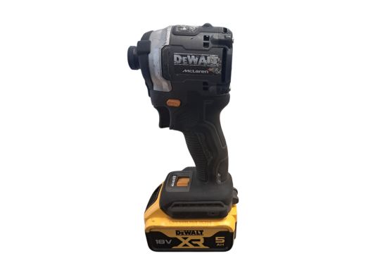 DeWalt Dcf85M