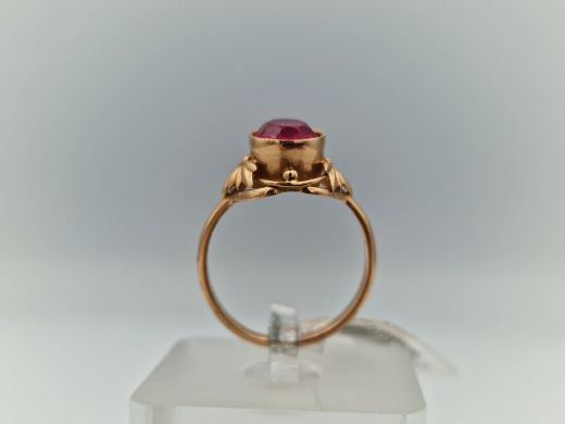 Zelta gredzens ar koraļļi, 3.96 g, izm. 18.5