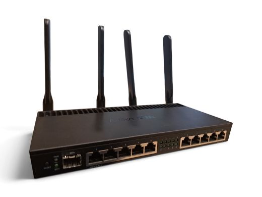 Mikrotik Rb4011Igs+5Hacq2Hnd-In