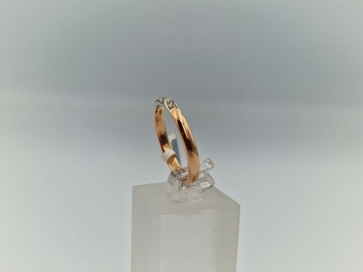 Золотое кольцо с бриллиантом, 2.65 г, разм. 18