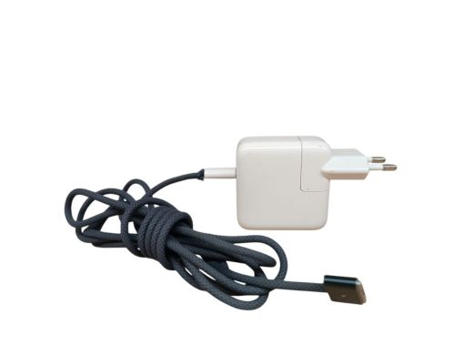 Apple Macbook Air A2681 (2022) 0.25 gb