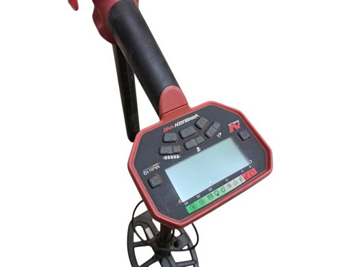 Minelab Vanquish 440 