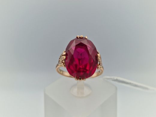 Zelta gredzens ar koraļļi, 5.54 g, izm. 16.5