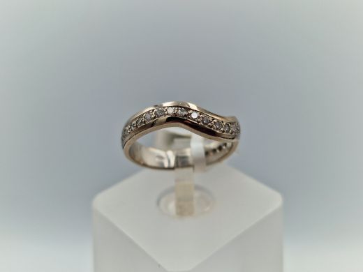 Zelta gredzens ar briljantu, 3.5 g, izm. 15.5