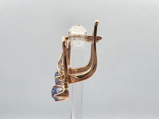 Золотые серьги с сапфиром, 3.74 г