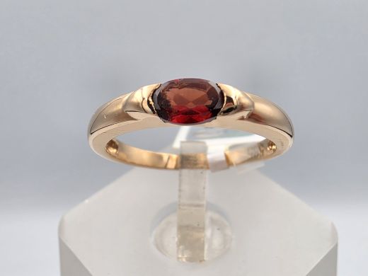Gold ring, 2.39 g, size 16.5