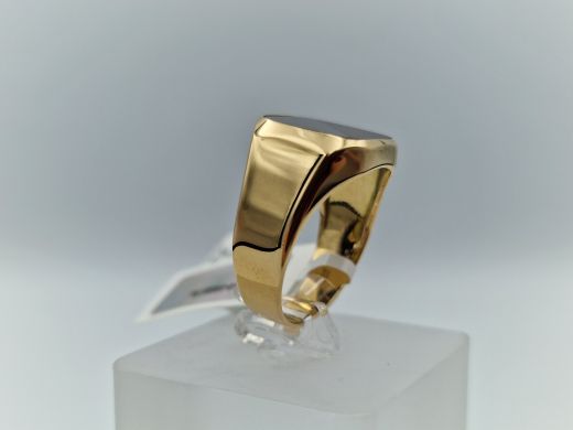 Zelta gredzens ar halcedonu, 6.5 g, izm. 19