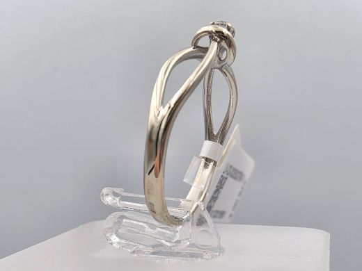 Gold ring with diamond, 1.47 g, size 15.5