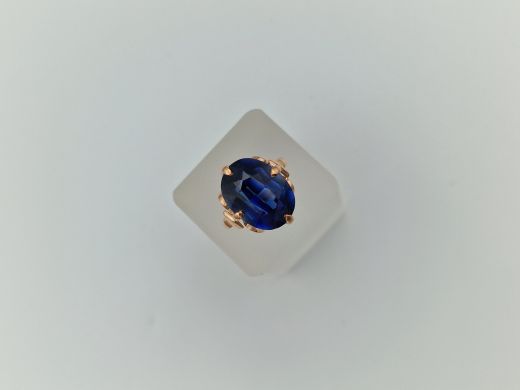 Zelta gredzens ar koraļļi, 7.71 g, izm. 17