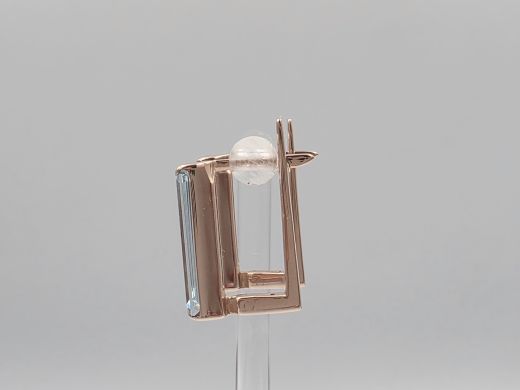 Gold earrings with topaz, 5.52 g