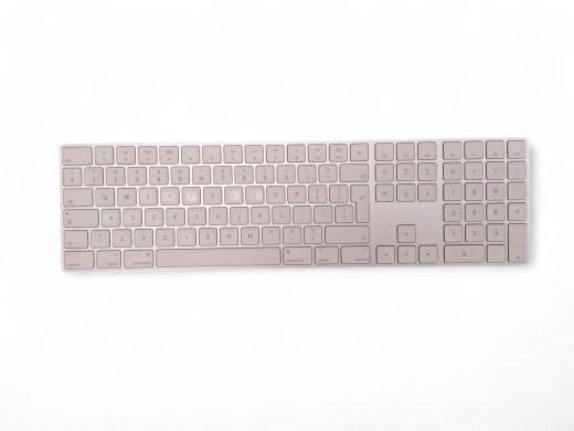 Apple Magic Keyboard 