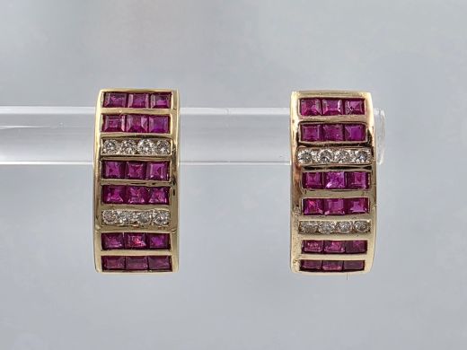 Gold earrings with diamonds and rubies